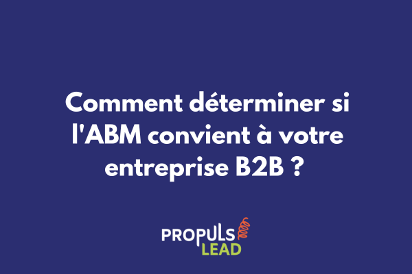 Équipe analysant des données pour déterminer la pertinence d'une stratégie ABM