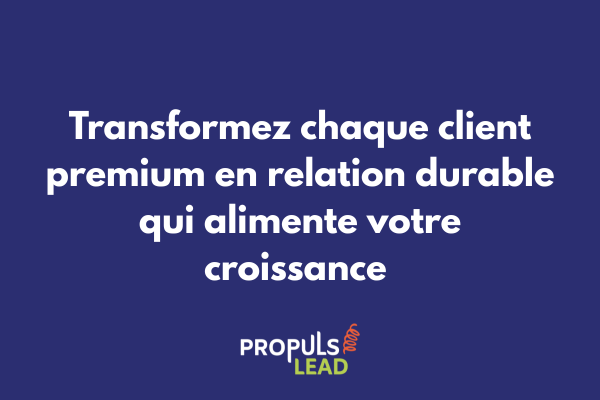 Consultant célébrant une relation client long terme avec dirigeant lors d'une réunion stratégique de suivi annuel