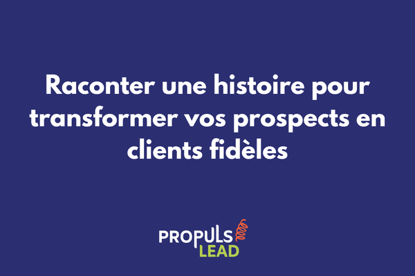 Homme businessman présentant son histoire de marque pendant une réunion - storytelling marketing