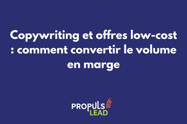 Offres low-cost - client satisfait accédant à une solution abordable
