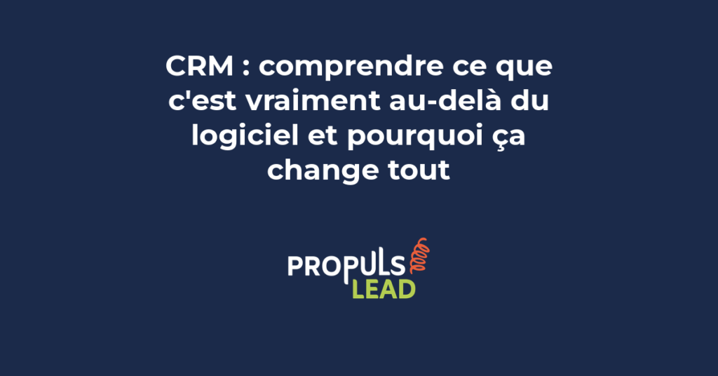 Schéma montrant le CRM comme une philosophie de gestion client englobant stratégie processus données et outils pour une PME