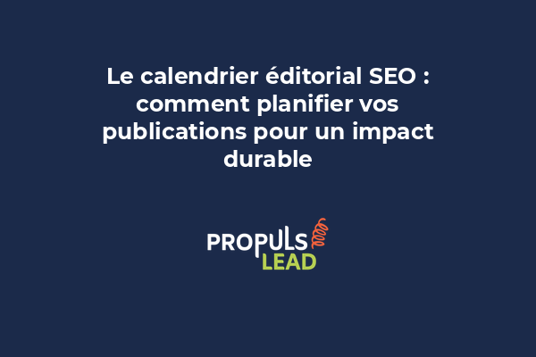 Équipe marketing consultant un calendrier éditorial SEO structuré sur douze mois, avec articles de blog réguliers, clusters de contenu et cycles de publication